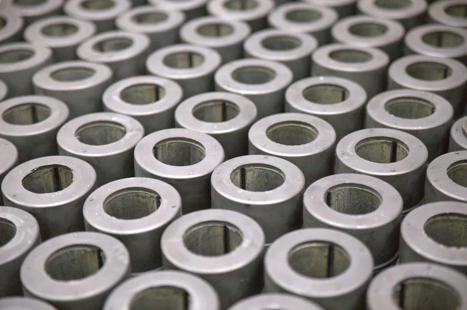 Viele gleiche Elastomer-Formteile aus der FIT-Fertigung